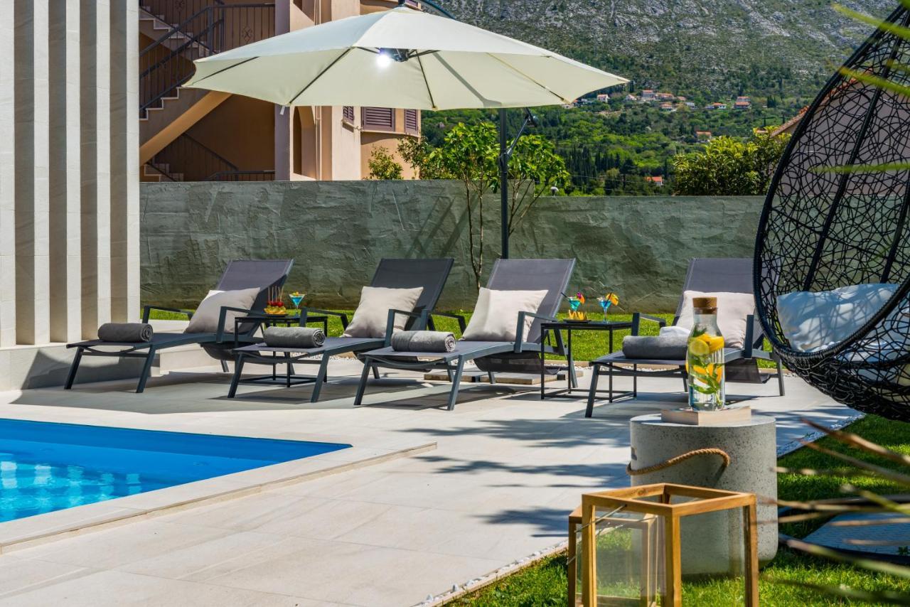 Villa Oasis - Your Luxury Home Away From Home Celopeci Ngoại thất bức ảnh
