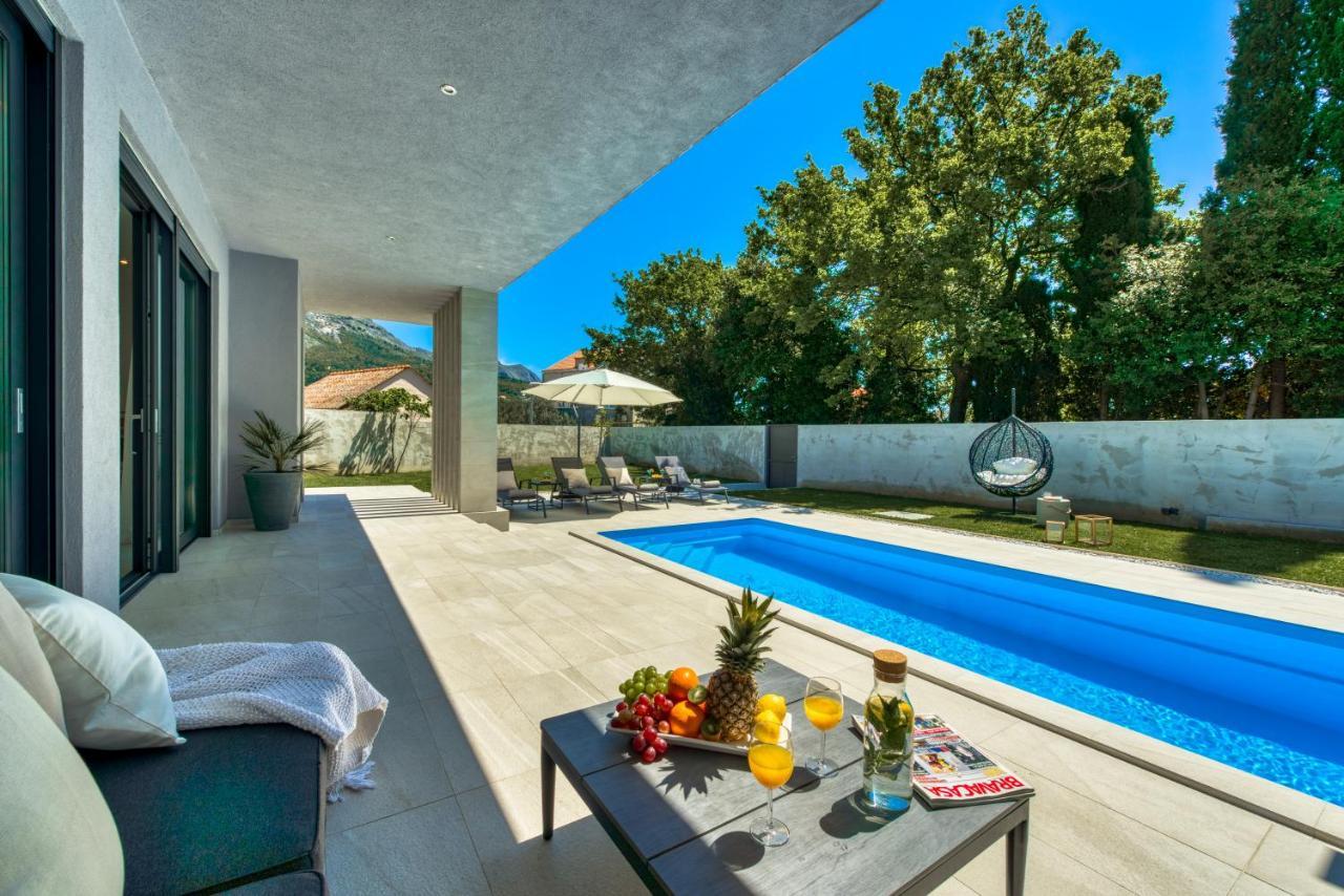 Villa Oasis - Your Luxury Home Away From Home Celopeci Ngoại thất bức ảnh
