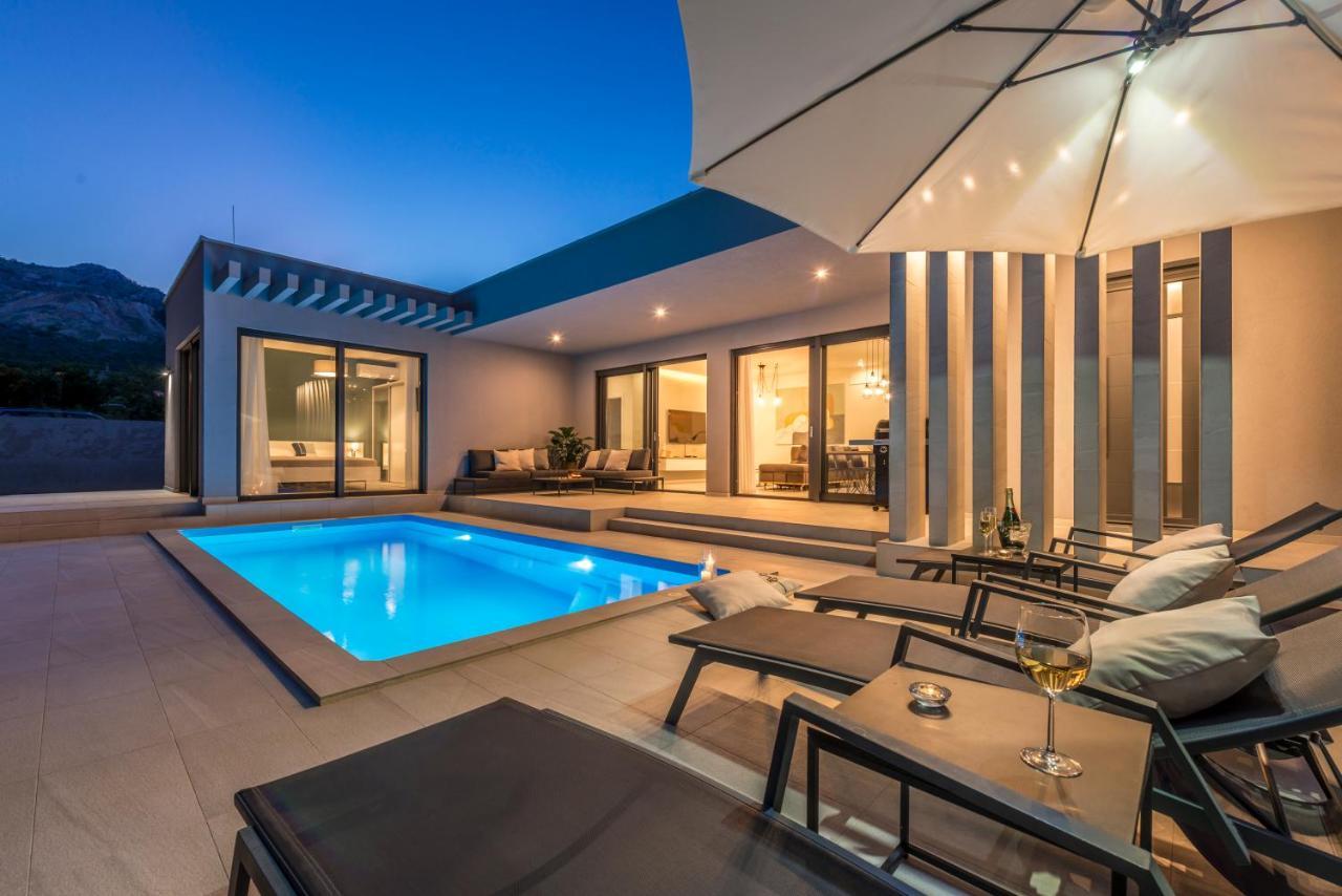Villa Oasis - Your Luxury Home Away From Home Celopeci Ngoại thất bức ảnh